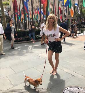 Debbie Gibson feet photo thumbnail