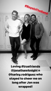 Debbie Gibson feet photo thumbnail