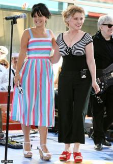 Debbie Harry feet photo thumbnail