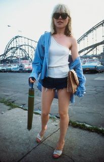Debbie Harry feet photo thumbnail