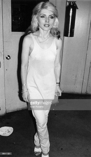 Debbie Harry feet photo thumbnail