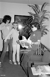 Debbie Harry feet photo thumbnail