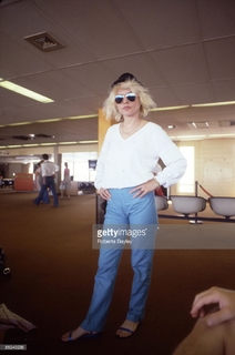 Debbie Harry feet photo thumbnail