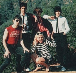 Debbie Harry feet photo thumbnail
