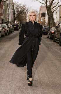 Debbie Harry feet photo thumbnail