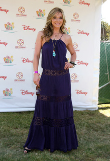 Debbie Matenopoulos feet photo 5