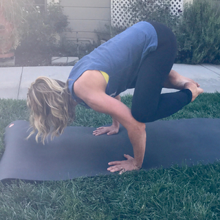 Debbie Matenopoulos feet photo 12