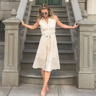Debbie Matenopoulos feet photo 8