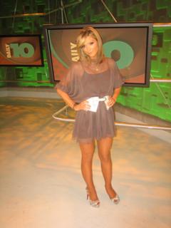 Debbie Matenopoulos feet photo 3