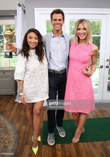 Debbie Matenopoulos feet photo 17