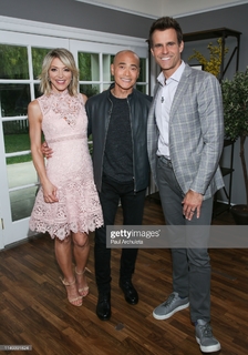 Debbie Matenopoulos feet photo 13