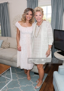 Debbie Matenopoulos feet photo 19