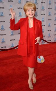Debbie Reynolds feet photo thumbnail
