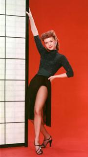 Debbie Reynolds feet photo thumbnail