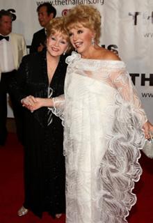 Debbie Reynolds feet photo thumbnail