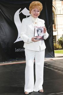 Debbie Reynolds feet photo thumbnail