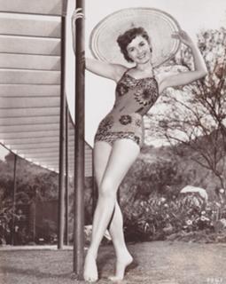 Debbie Reynolds feet photo thumbnail