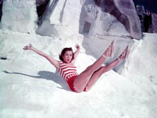 Debbie Reynolds feet photo thumbnail