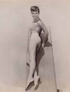 Debbie Reynolds feet photo thumbnail