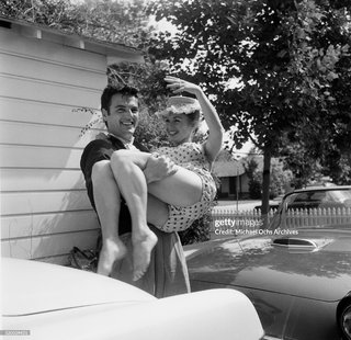 Debbie Reynolds feet photo thumbnail