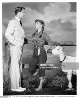 Debbie Reynolds feet photo thumbnail
