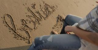 Debby Ryan feet photo thumbnail
