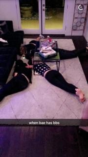 Debby Ryan feet photo thumbnail