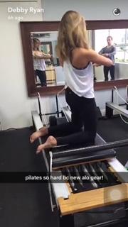 Debby Ryan feet photo thumbnail