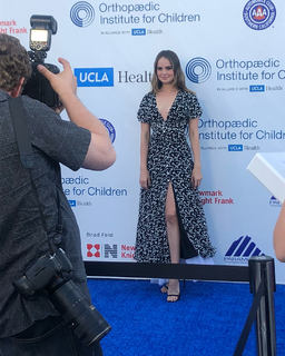 Debby Ryan feet photo thumbnail