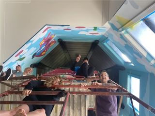 Debby Ryan feet photo thumbnail