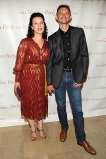 Debi Mazar feet photo thumbnail