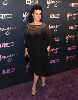 Debi Mazar feet photo thumbnail