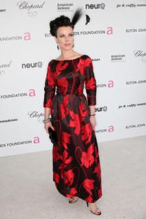 Debi Mazar feet photo thumbnail