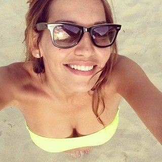 Debora Salvalaggio feet photo 3