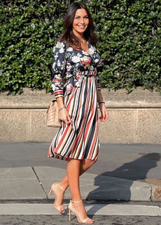 Debora Salvalaggio feet photo 15