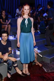 Deborah Ann Woll feet photo thumbnail