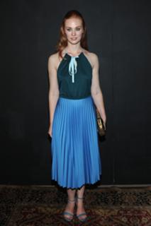 Deborah Ann Woll feet photo thumbnail