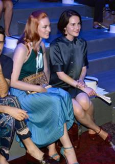 Deborah Ann Woll feet photo thumbnail