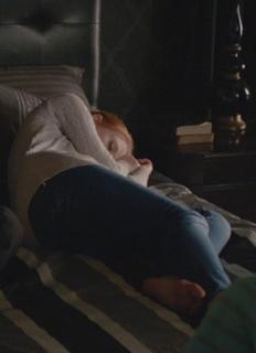 Deborah Ann Woll feet photo thumbnail