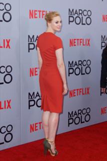 Deborah Ann Woll feet photo thumbnail