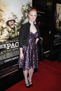 Deborah Ann Woll feet photo thumbnail