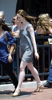 Deborah Ann Woll feet photo thumbnail