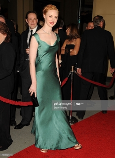 Deborah Ann Woll feet photo thumbnail