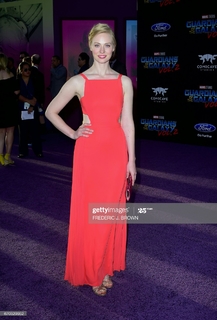 Deborah Ann Woll feet photo thumbnail