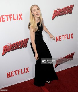 Deborah Ann Woll feet photo thumbnail