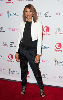 Deborah Cox feet photo 8