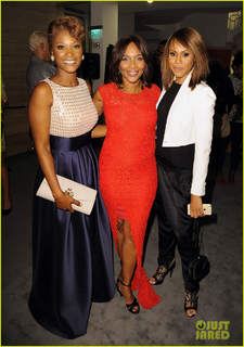Deborah Cox feet photo 9