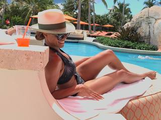 Deborah Cox feet photo 2