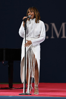 Deborah Cox feet photo 15