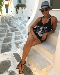 Deborah Cox feet photo 11